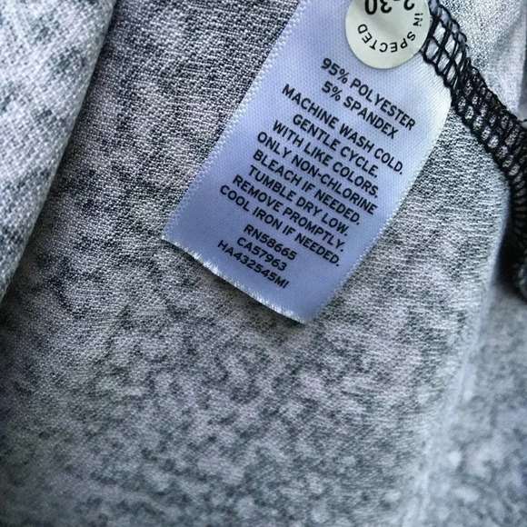 Halogen Women Python Print Button Front Peplum Top Size 2X NWT - Picture 5 of 6